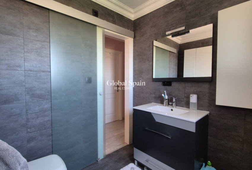 Venta - Casa adosada -
TORREVIEJA - Costa Blanca Sur