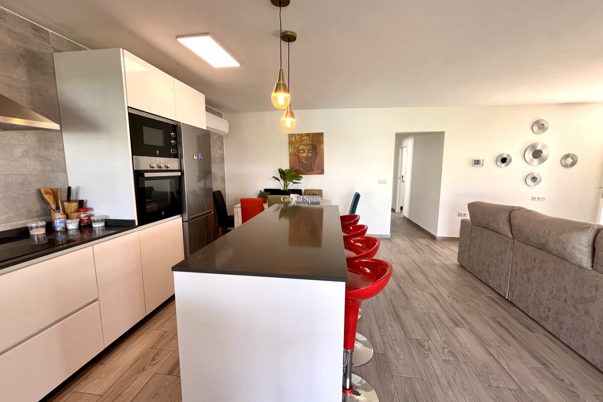 Venta - CASA -
ALCANTARILLA - Inland
