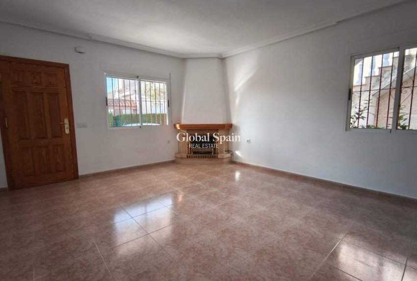 Venta - Casa -
ALGORFA - Comunidad valenciana