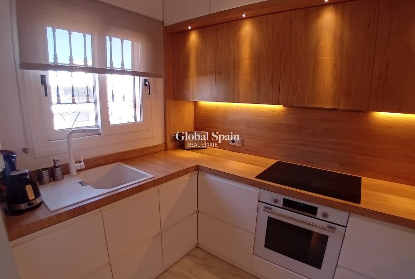 Venta - CASA -
ALGORFA - LA FINCA GOLF / ALGORFA