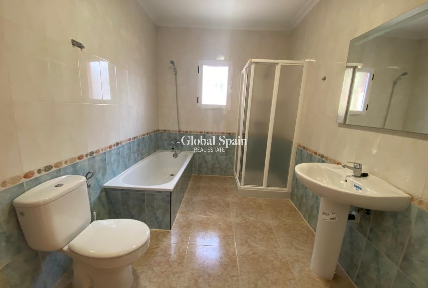 Venta - Casa -
ALGORFA - Montemar