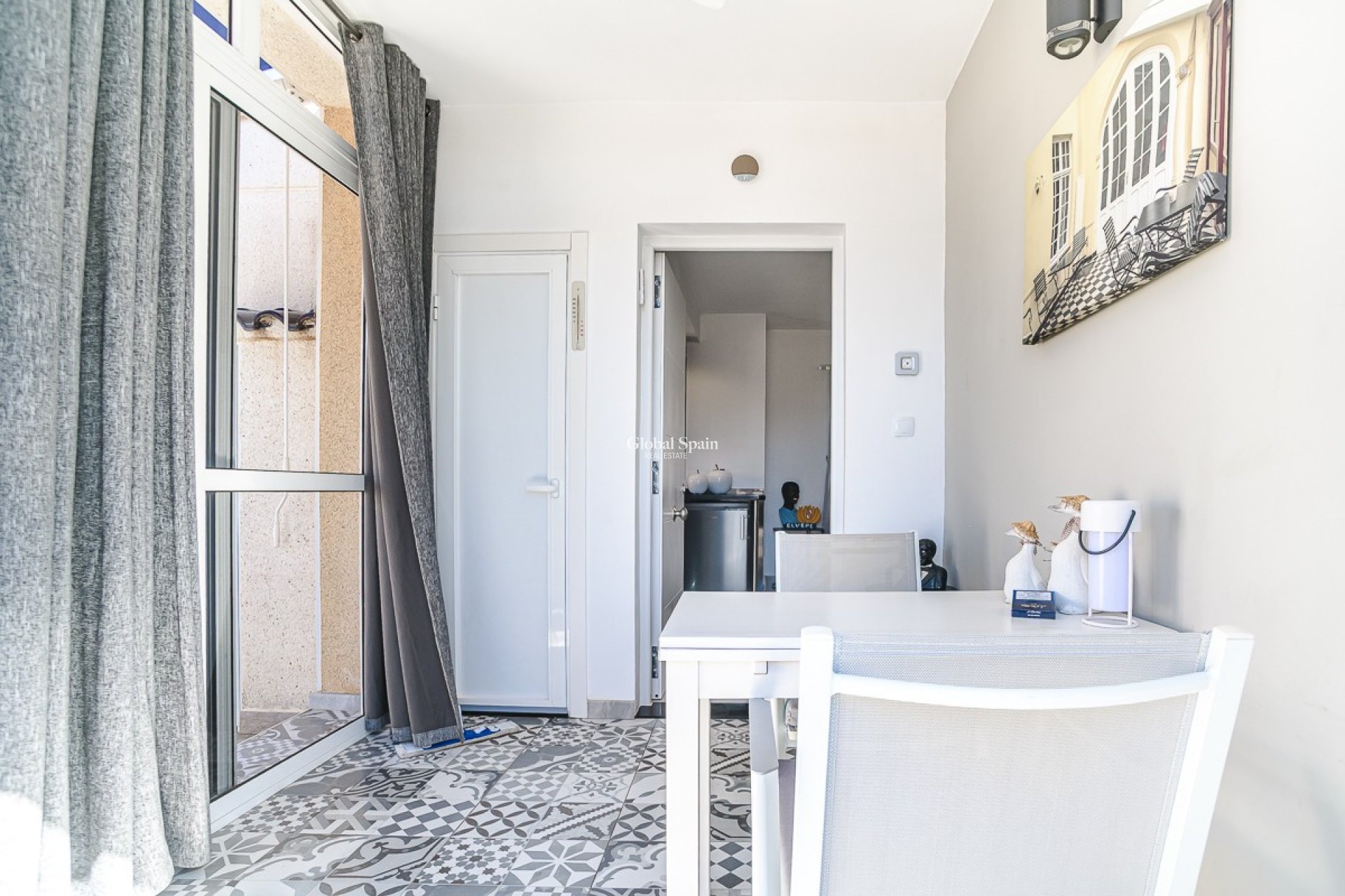 Venta - CASA -
ALGORFA