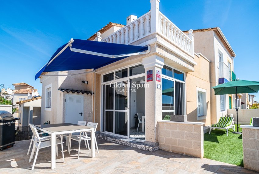 Venta - CASA -
ALGORFA