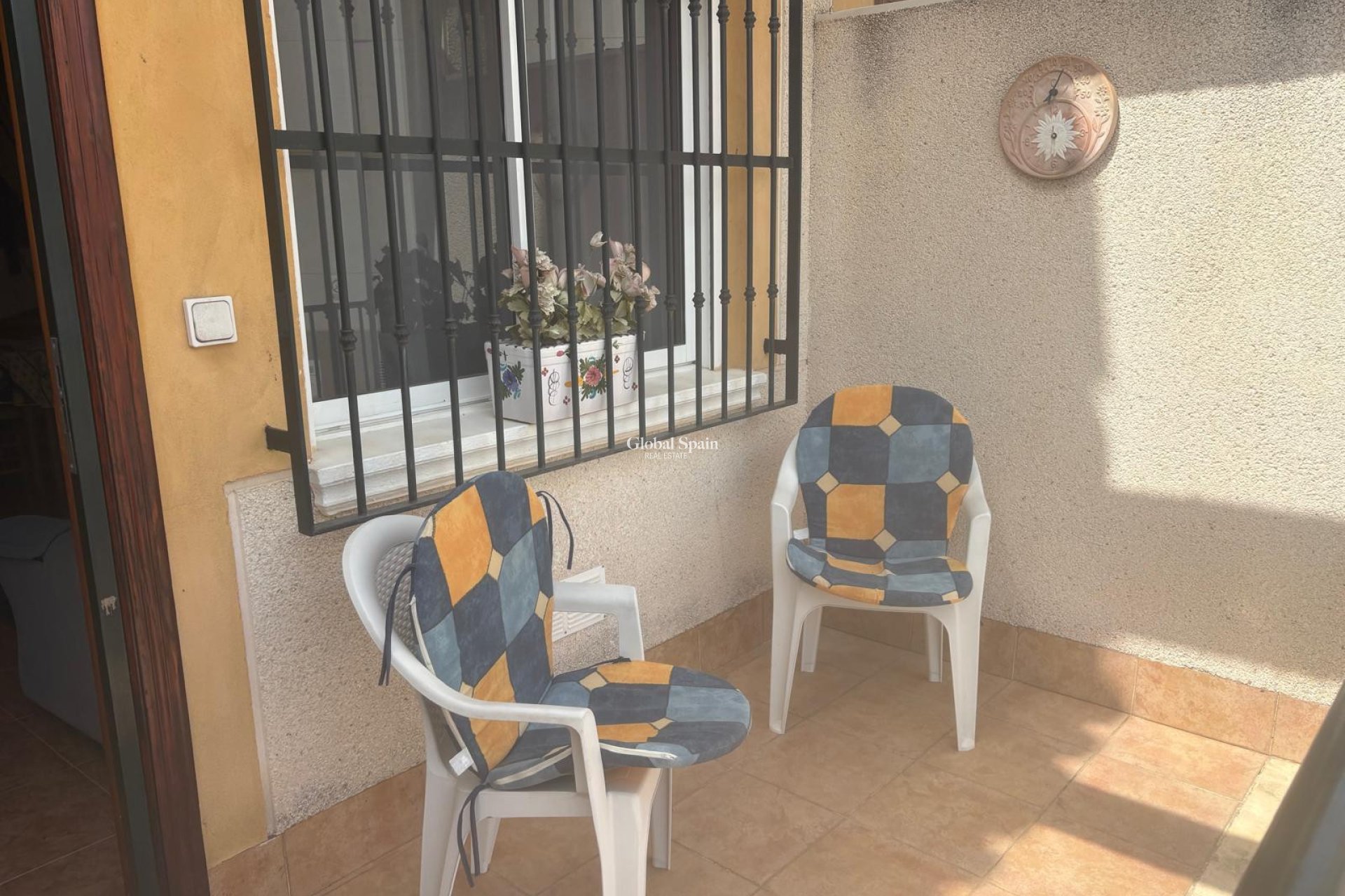 Venta - CASA -
ALGORFA