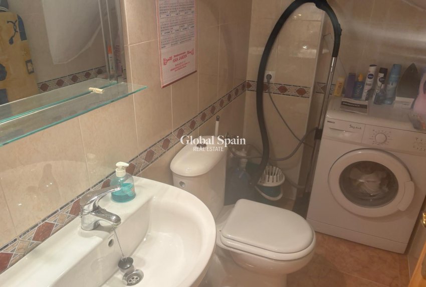 Venta - CASA -
ALGORFA