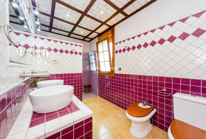 Venta - CASA -
ALMORADÍ - Camino De Catral