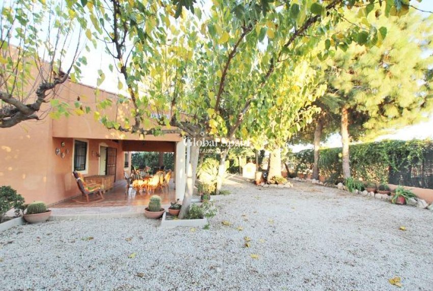 Venta - CASA -
ALMORADÍ - Comunidad Valenciana