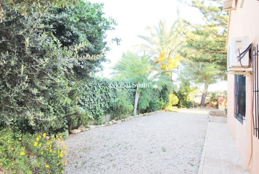 Venta - CASA -
ALMORADÍ - Comunidad Valenciana