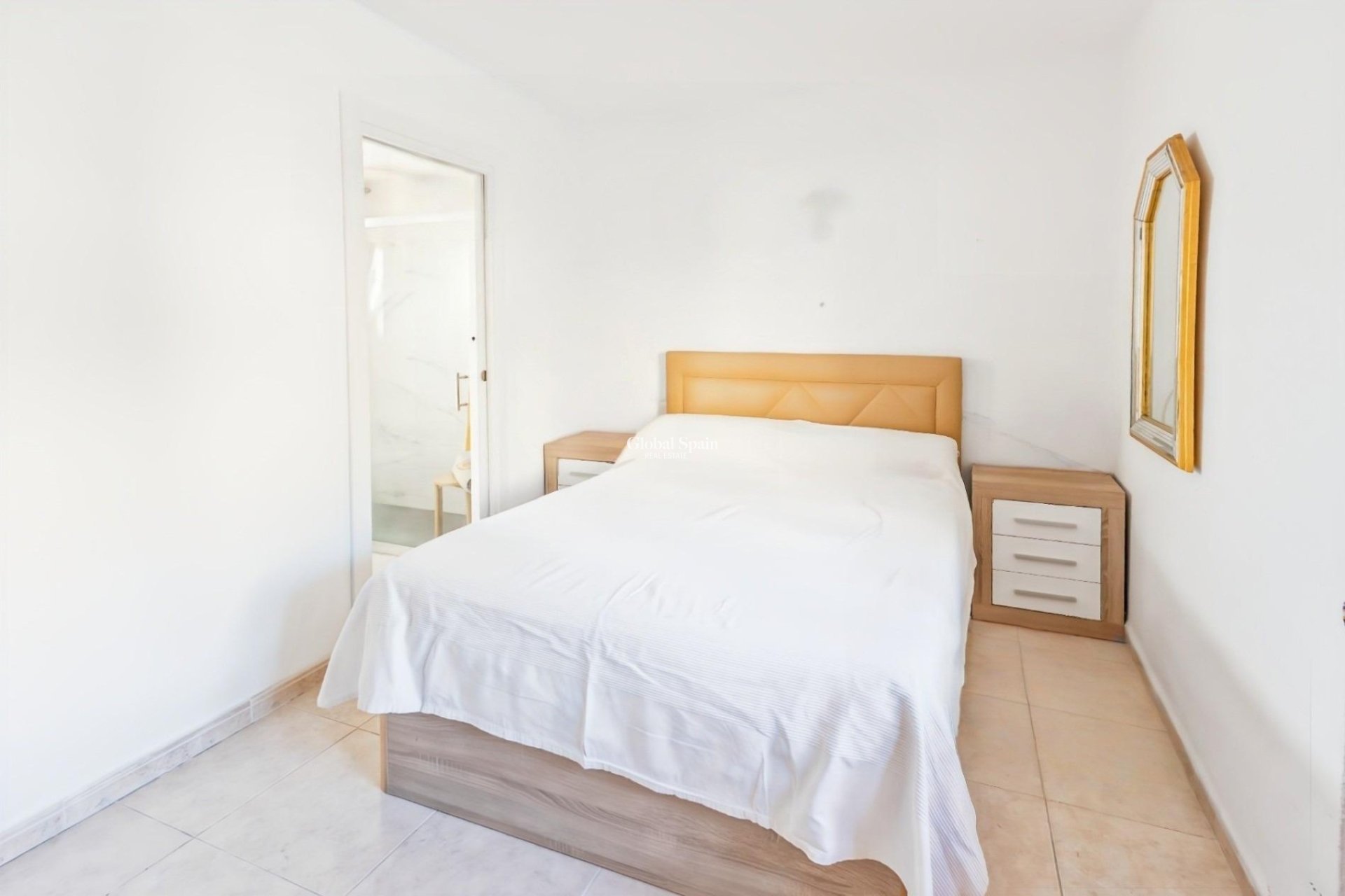 Venta - CASA -
ANDRATX