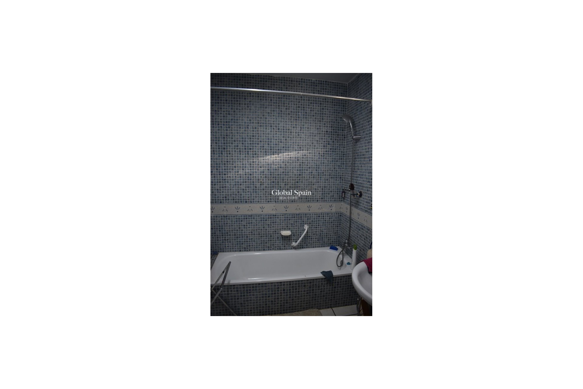 Venta - CASA -
Arenas