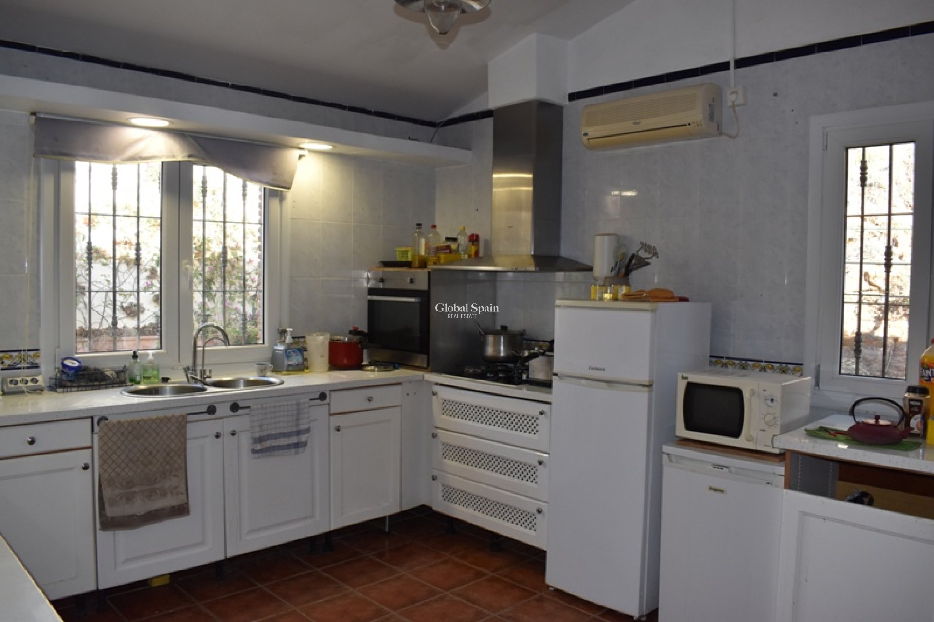 Venta - CASA -
Arenas