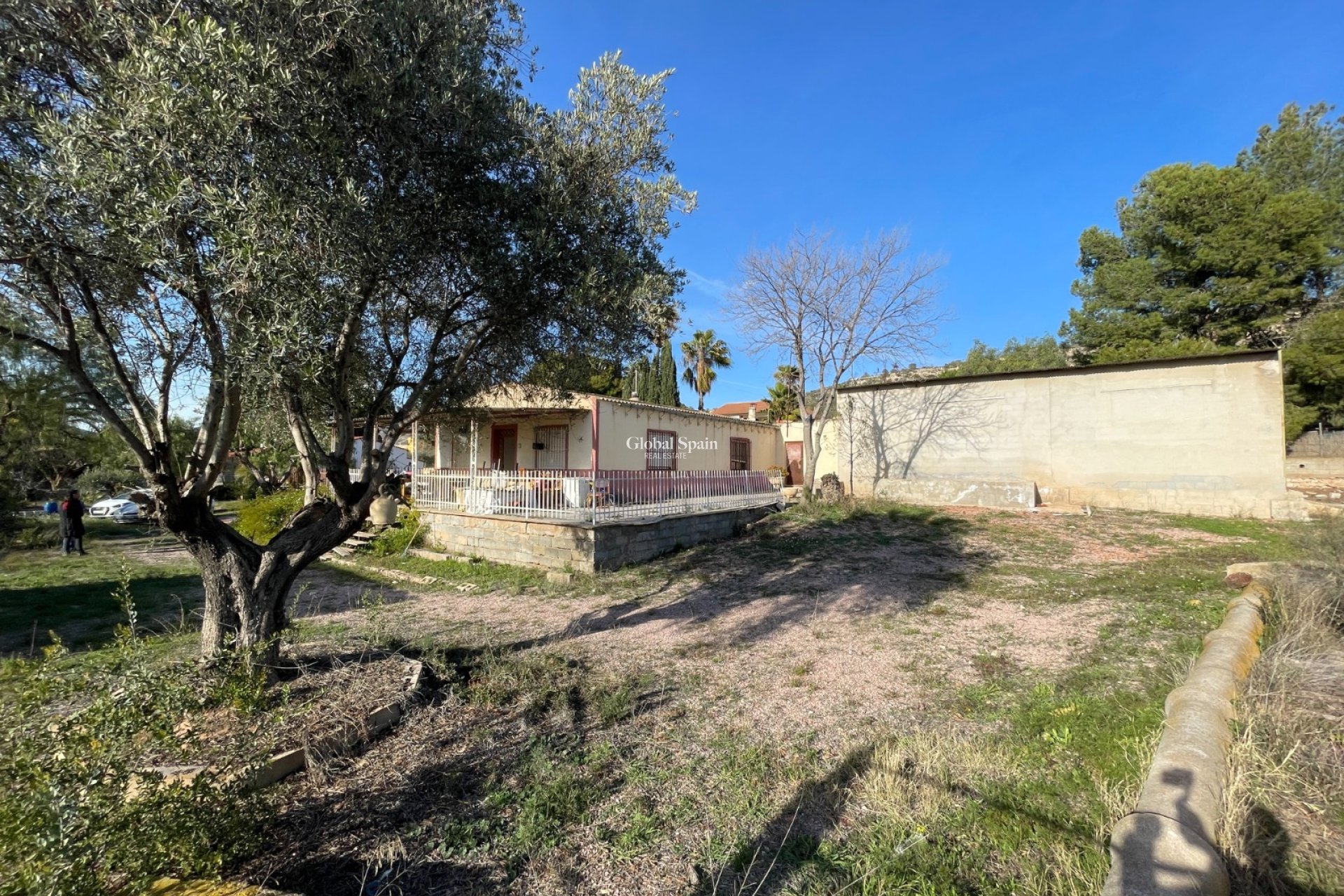Venta - CASA -
ASPE - Inland