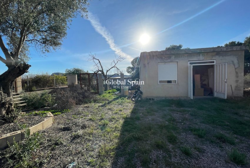 Venta - CASA -
ASPE - Inland