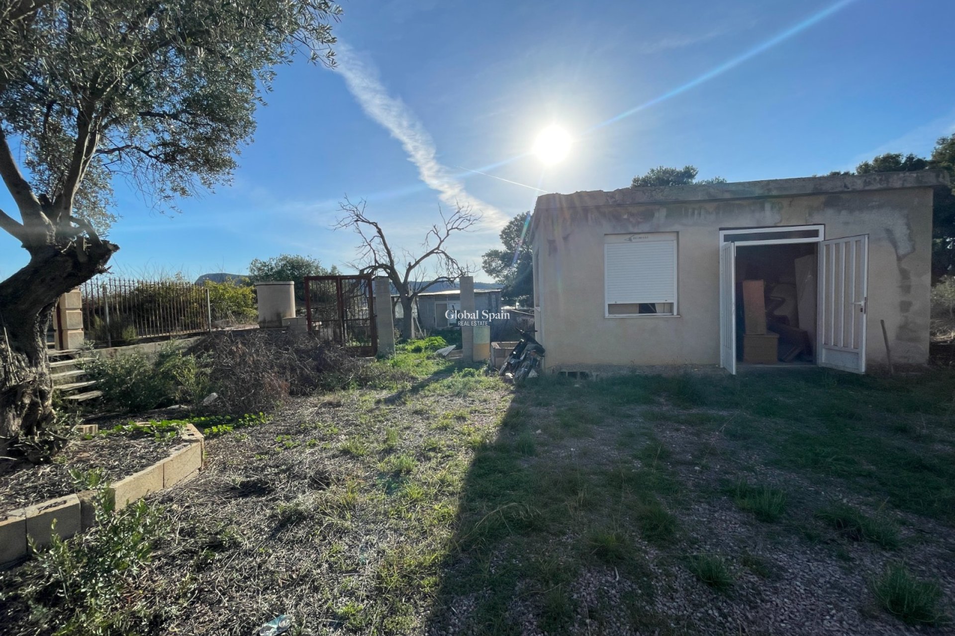 Venta - CASA -
ASPE - Inland