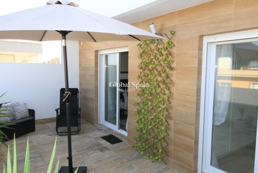 Venta - CASA -
AVILESES - Costa Calida