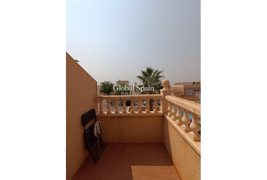 Venta - CASA -
AVILESES - Jerónimo Y Avileses