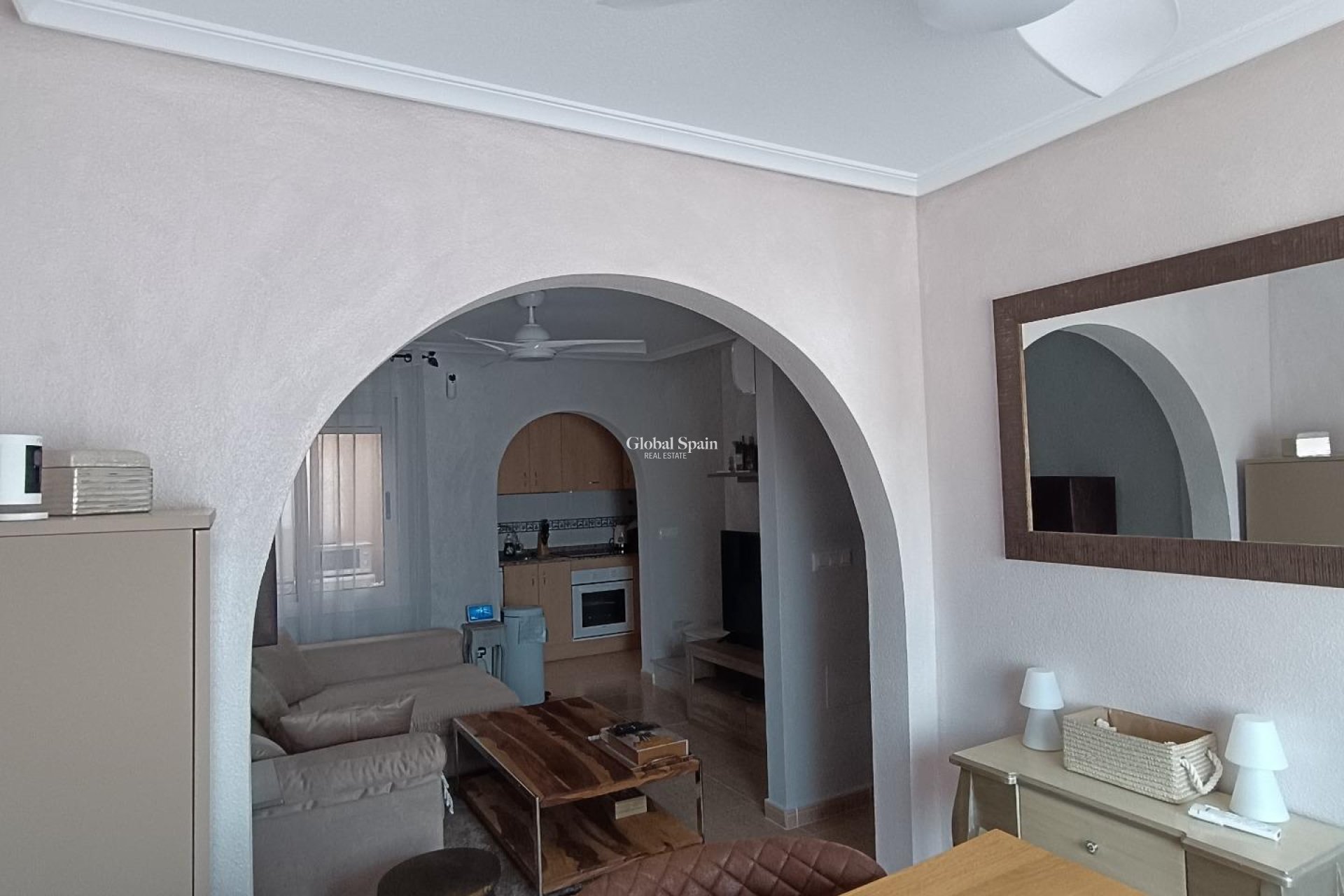 Venta - CASA -
AVILESES - Jerónimo Y Avileses