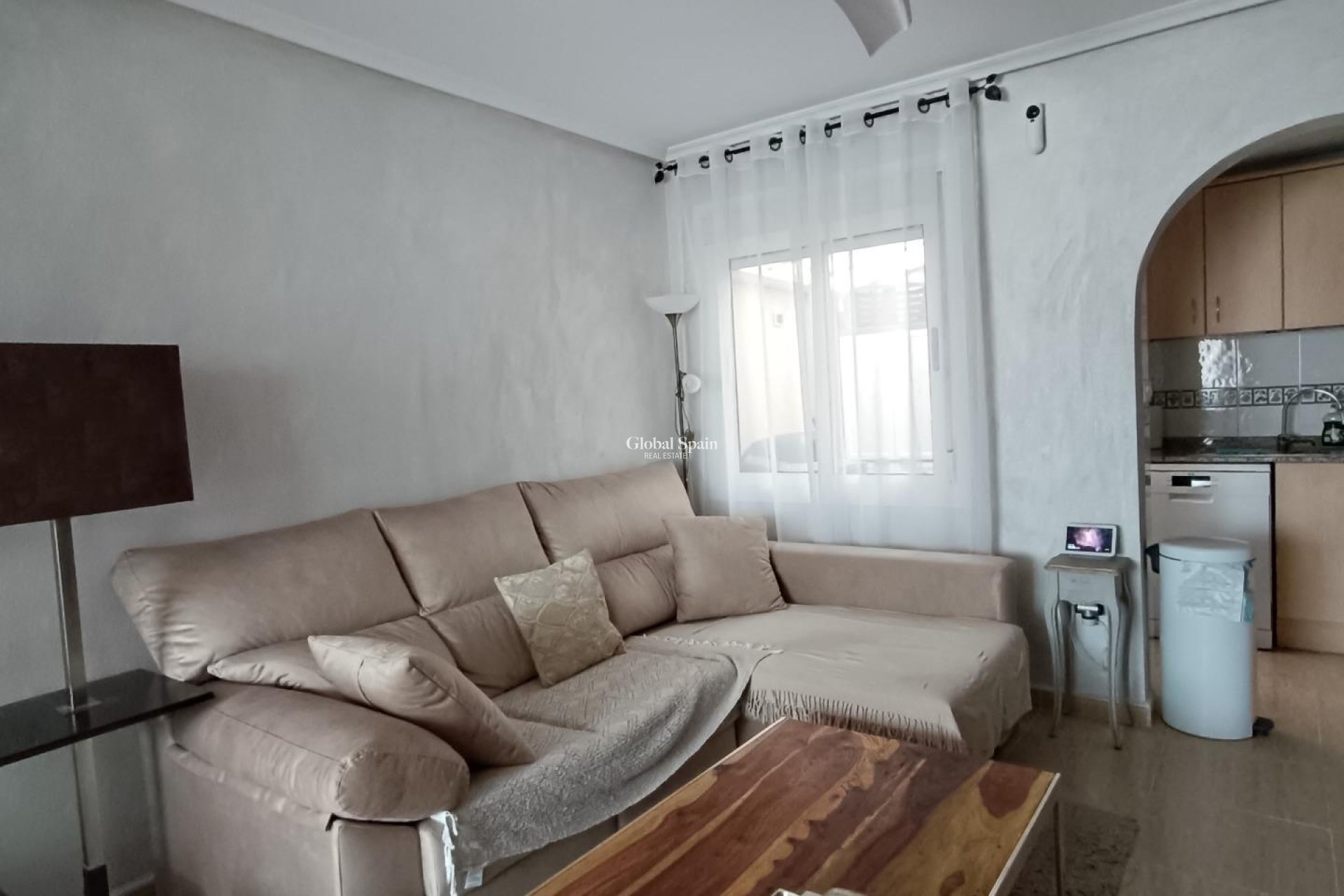 Venta - CASA -
AVILESES - Jerónimo Y Avileses