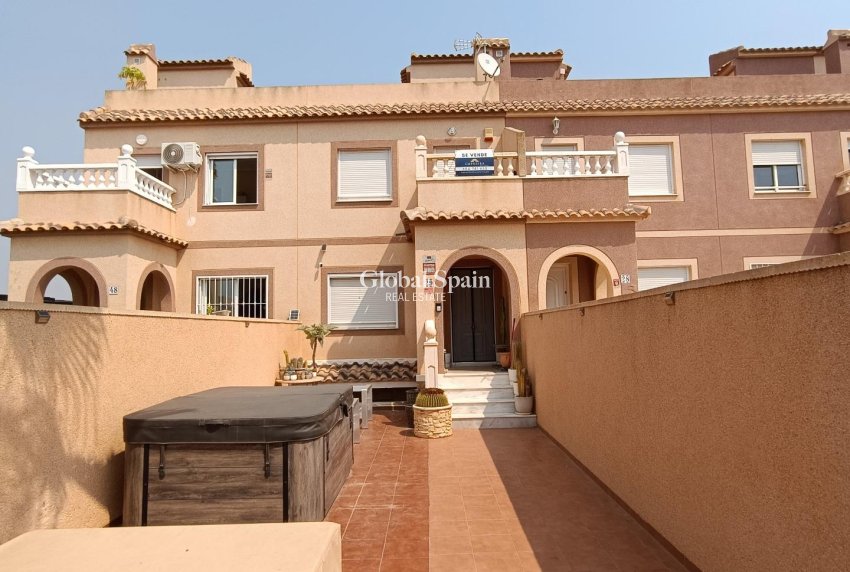 Venta - CASA -
AVILESES - Jerónimo Y Avileses