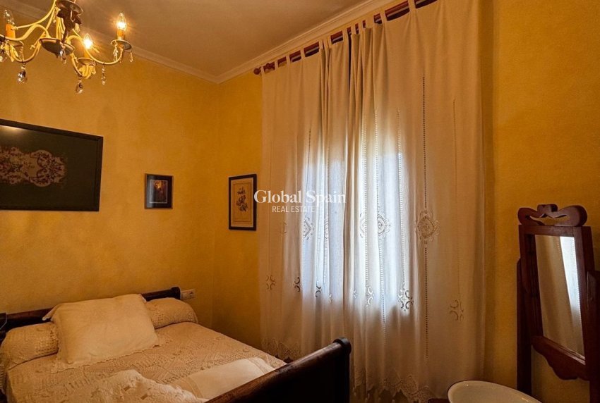 Venta - CASA -
BENEJÚZAR - Comunidad Valenciana