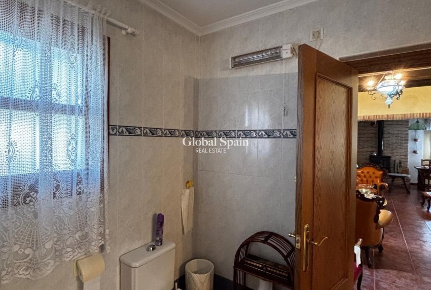 Venta - CASA -
BENEJÚZAR - Comunidad Valenciana