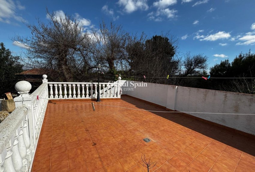 Venta - CASA -
BENEJÚZAR - Comunidad Valenciana