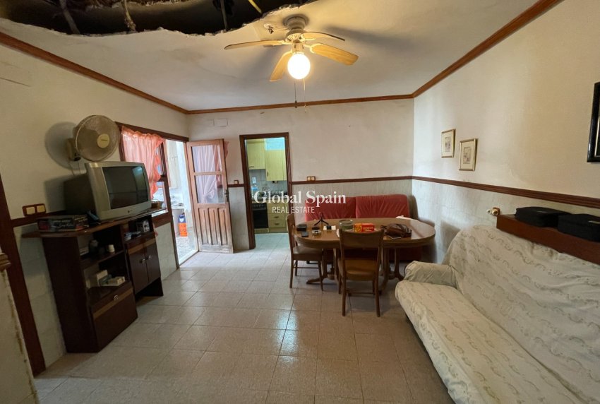 Venta - CASA -
BENEJÚZAR - Comunidad Valenciana