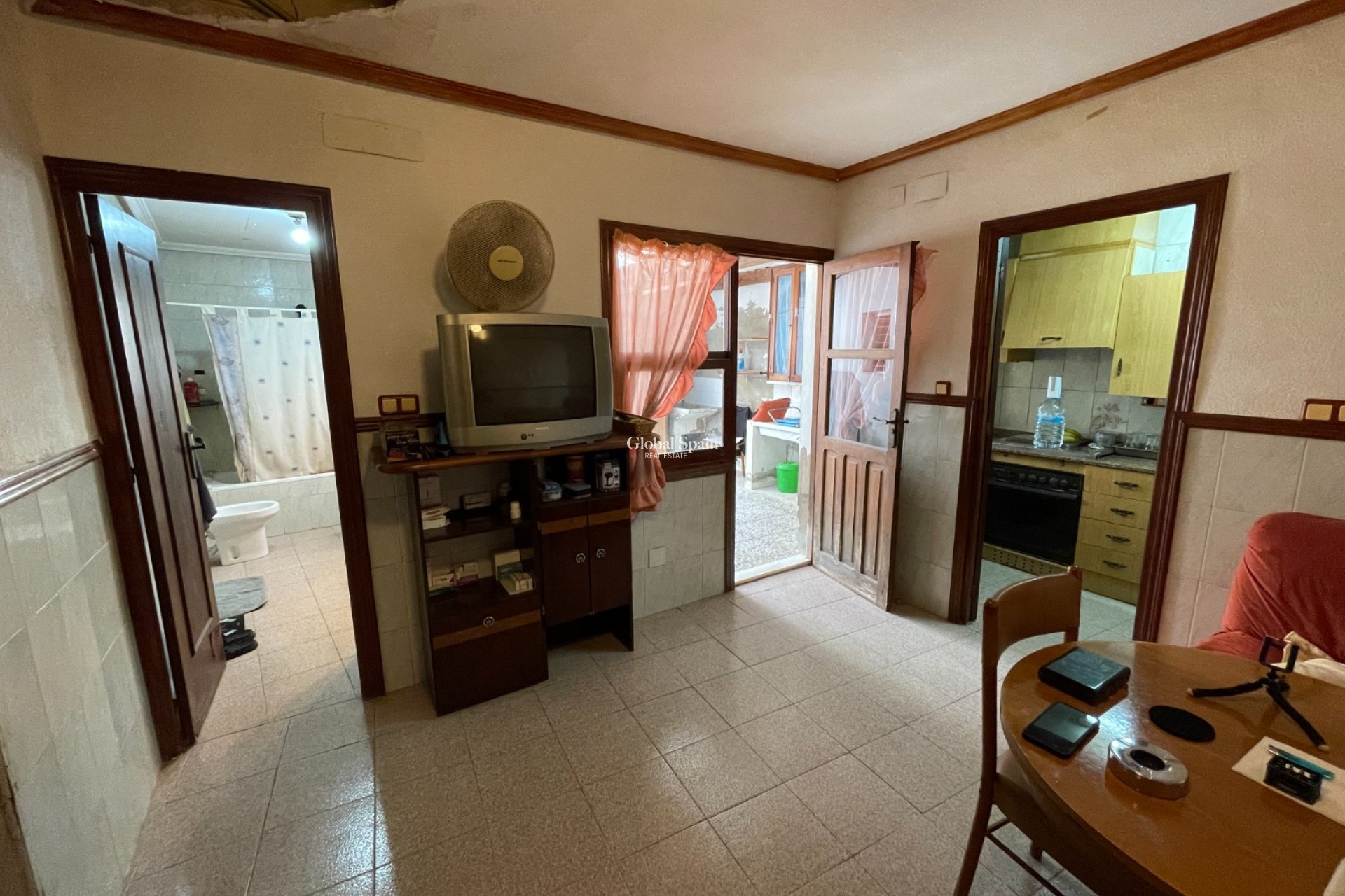 Venta - CASA -
BENEJÚZAR - Inland