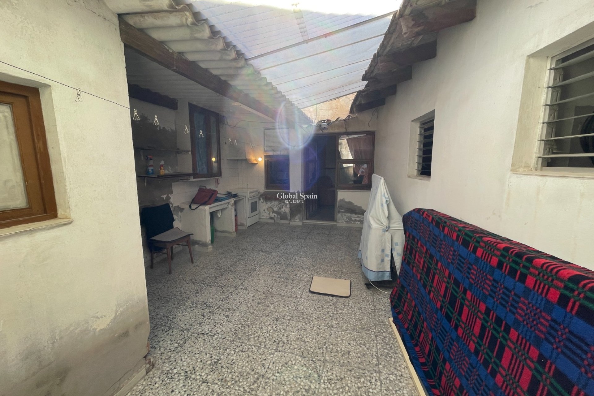 Venta - CASA -
BENEJÚZAR - Inland