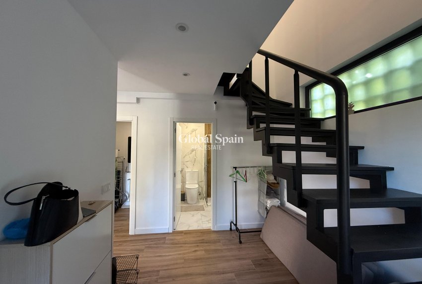 Venta - CASA -
BENIDORM - Costa Blanca