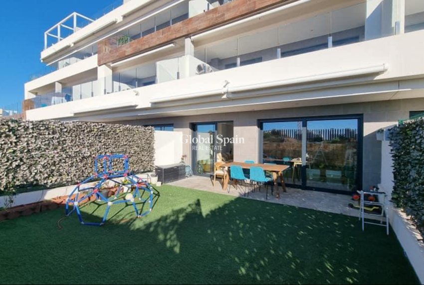 Venta - CASA -
BENIDORM - Costa Blanca