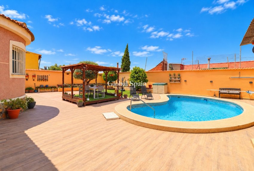 Venta - CASA -
BENIJÓFAR - Benijofar - Village