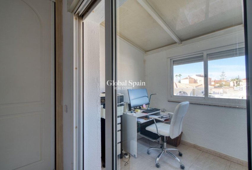 Venta - CASA -
Benijofar - Monte Azul