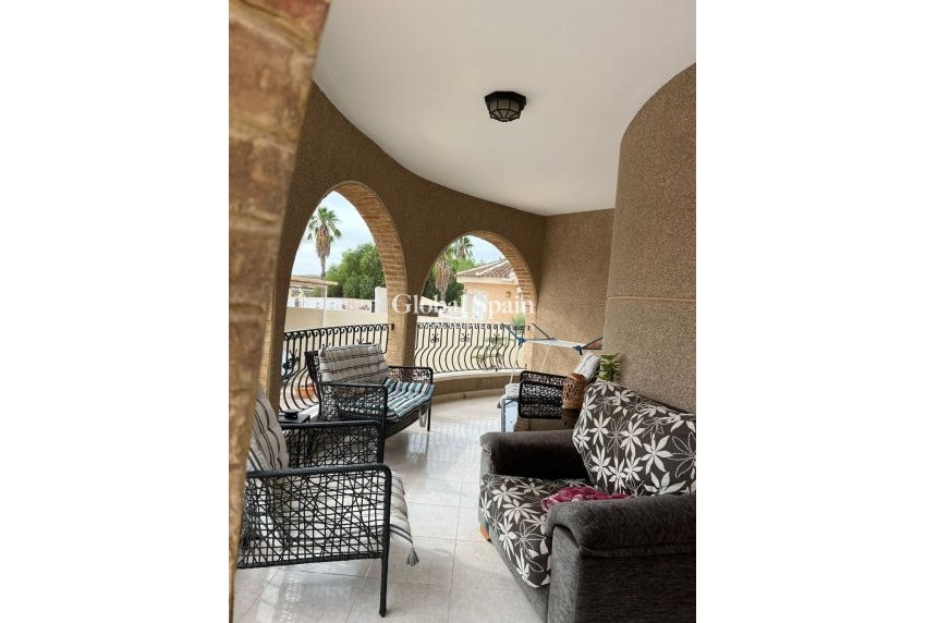 Venta - Casa -
BENIJÓFAR - Urbanizacion monteazul