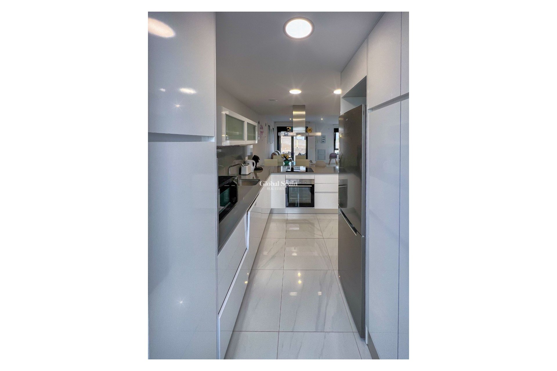 Venta - Casa -
BIGASTRO