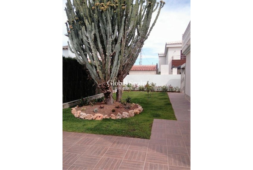 Venta - CASA -
CABO ROIG - Costa Blanca