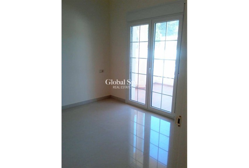 Venta - CASA -
CABO ROIG - Costa Blanca