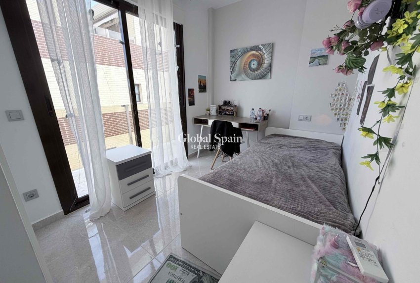Venta - CASA -
CABO ROIG - Costa Blanca