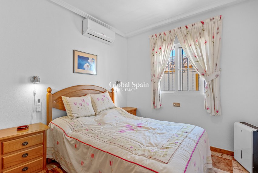 Venta - CASA -
CABO ROIG - Costa Blanca