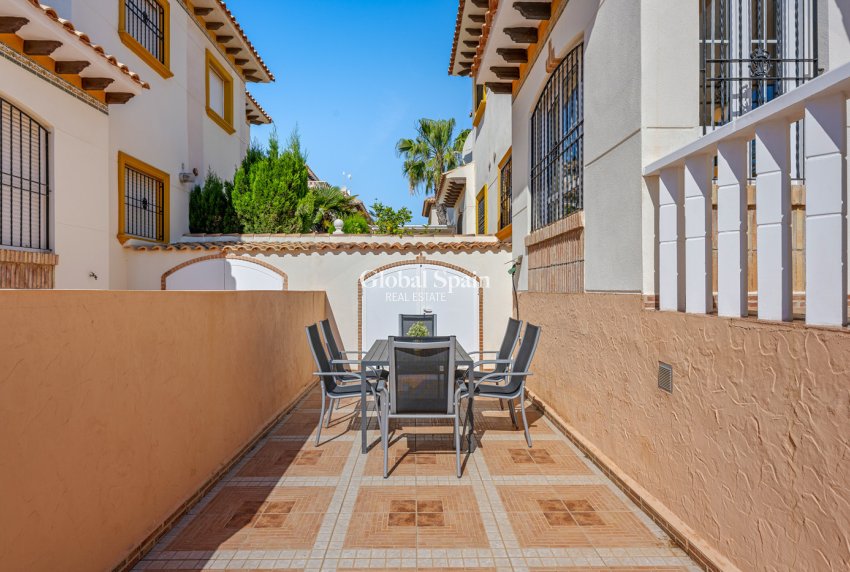 Venta - CASA -
CABO ROIG - Costa Blanca
