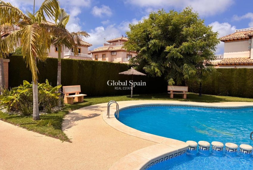 Venta - CASA -
CABO ROIG - Costa Blanca