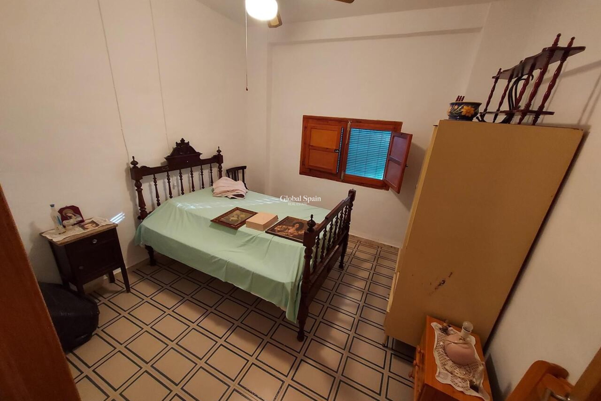 Venta - CASA -
CALASPARRA - Inland