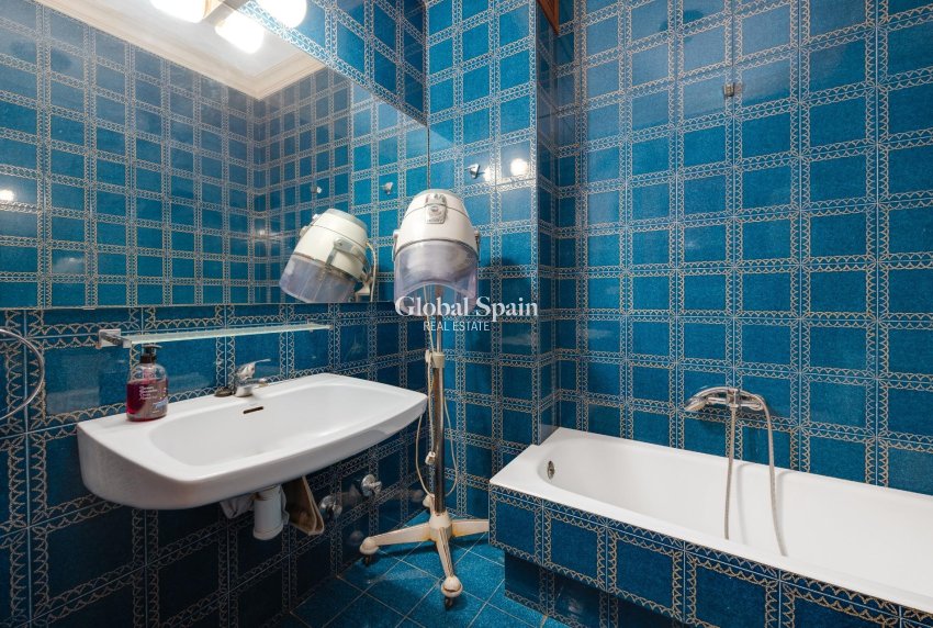 Venta - CASA -
CALLOSA DEL SEGURA - Comunidad Valenciana