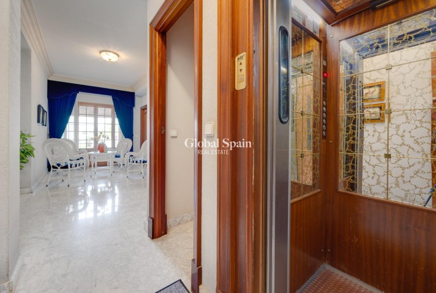 Venta - CASA -
CALLOSA DEL SEGURA - Comunidad Valenciana
