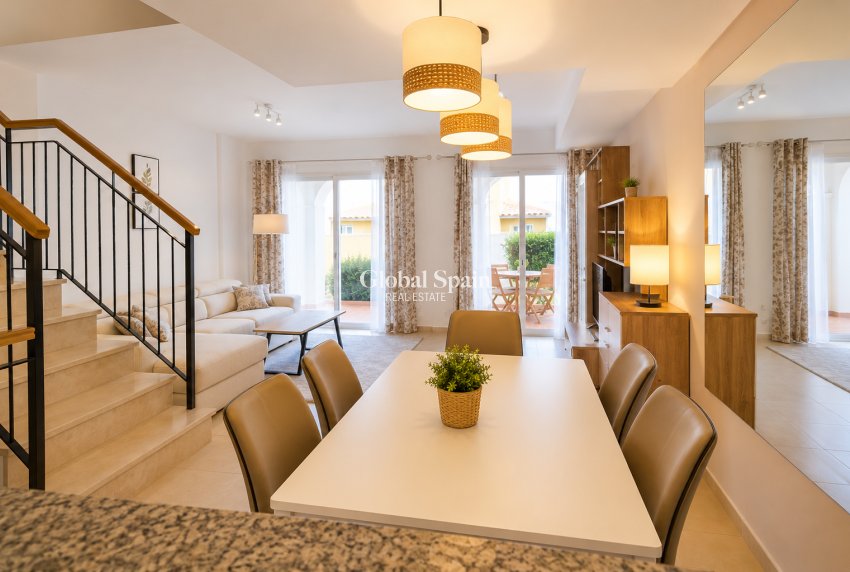 Venta - CASA -
CALPE - Zona Puerto Blanco - Maryvilla
