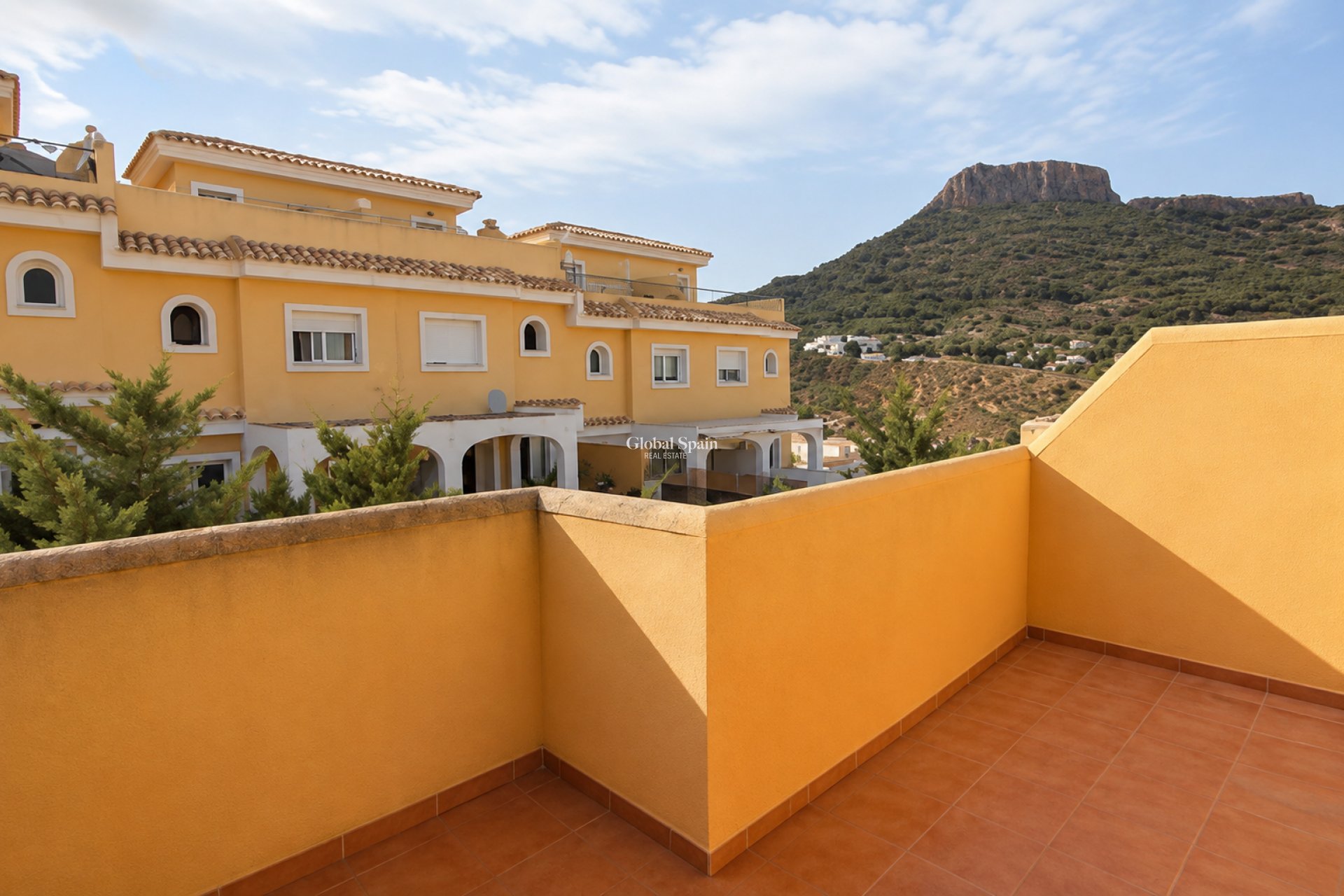 Venta - CASA -
CALPE - Zona Puerto Blanco - Maryvilla