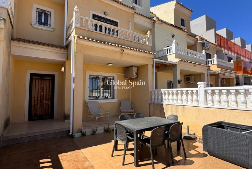 Venta - CASA -
CAMPOAMOR - Costa Blanca