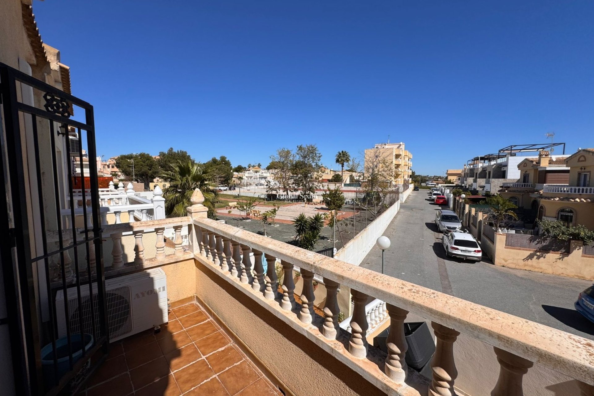 Venta - CASA -
CAMPOAMOR - Costa Blanca