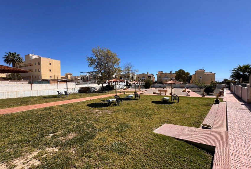Venta - CASA -
CAMPOAMOR - Costa Blanca