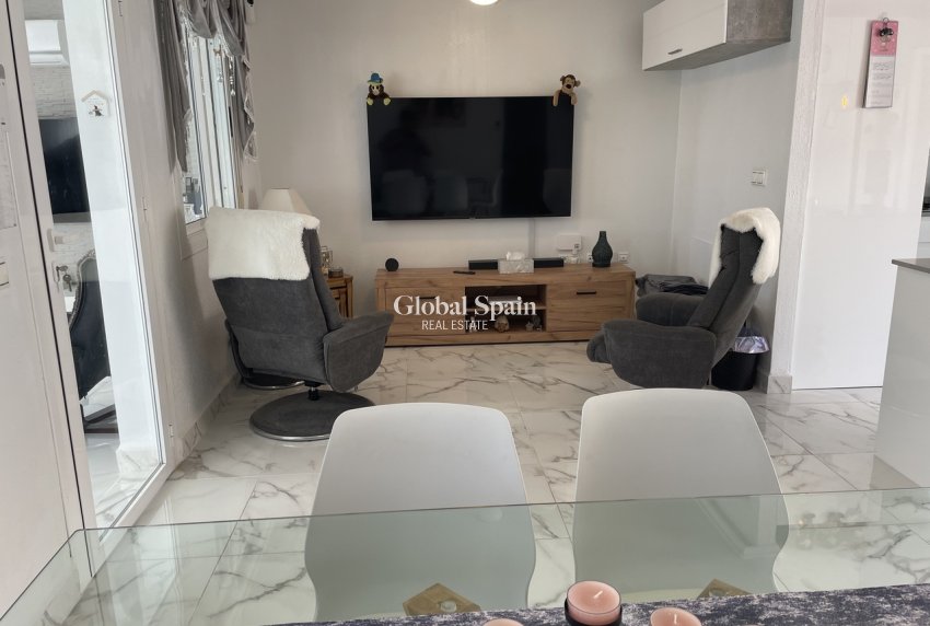 Venta - CASA -
CAMPOSOL - Inland